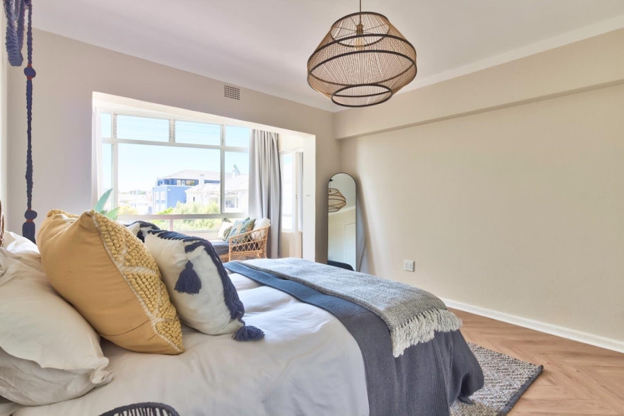 1 Bedroom Property for Sale in Three Anchor Bay Western Cape